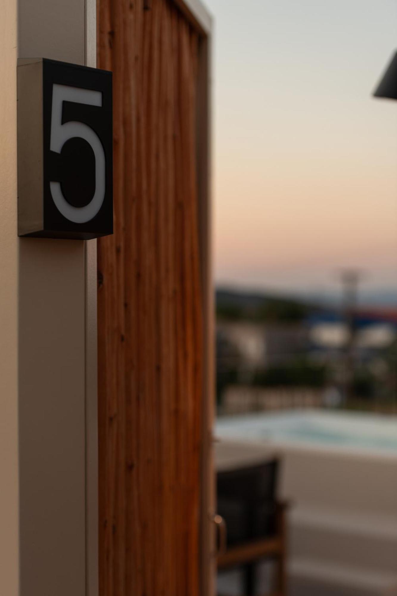 Olivera Suites 사르티 외부 사진